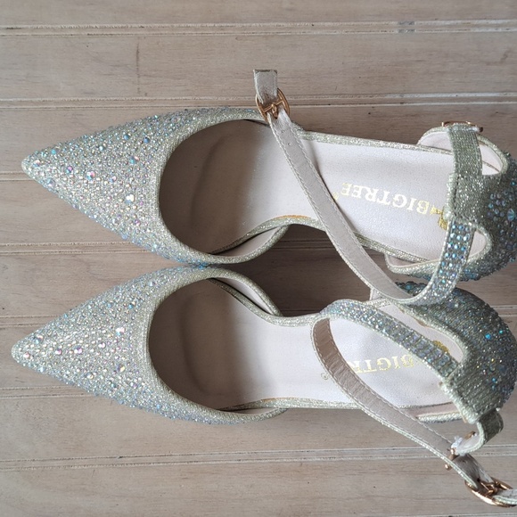NEW Big Tree Sparkly Pointed Stilettos Gold Sparkly Iridescent Rhinestones Glam - Picture 2 of 11